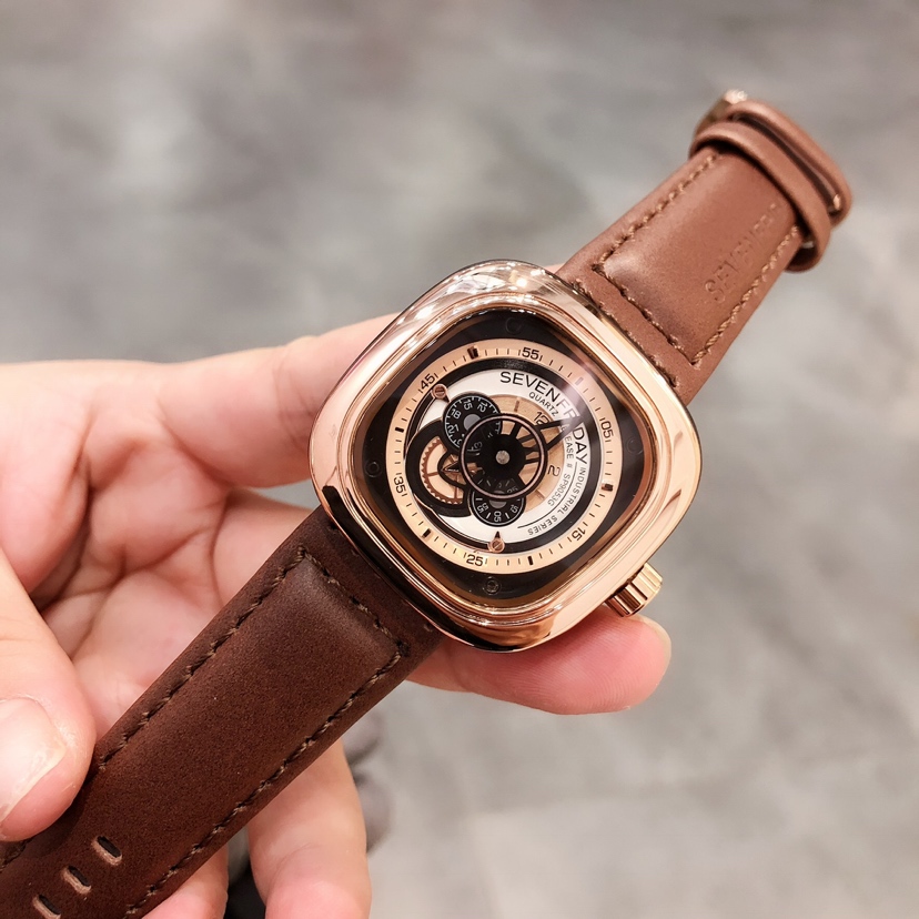 SF-27 SEVENFRIDAY【七个星期五】，这款让人惊艳的手表，灵感源自于60年代美国著名的肌肉