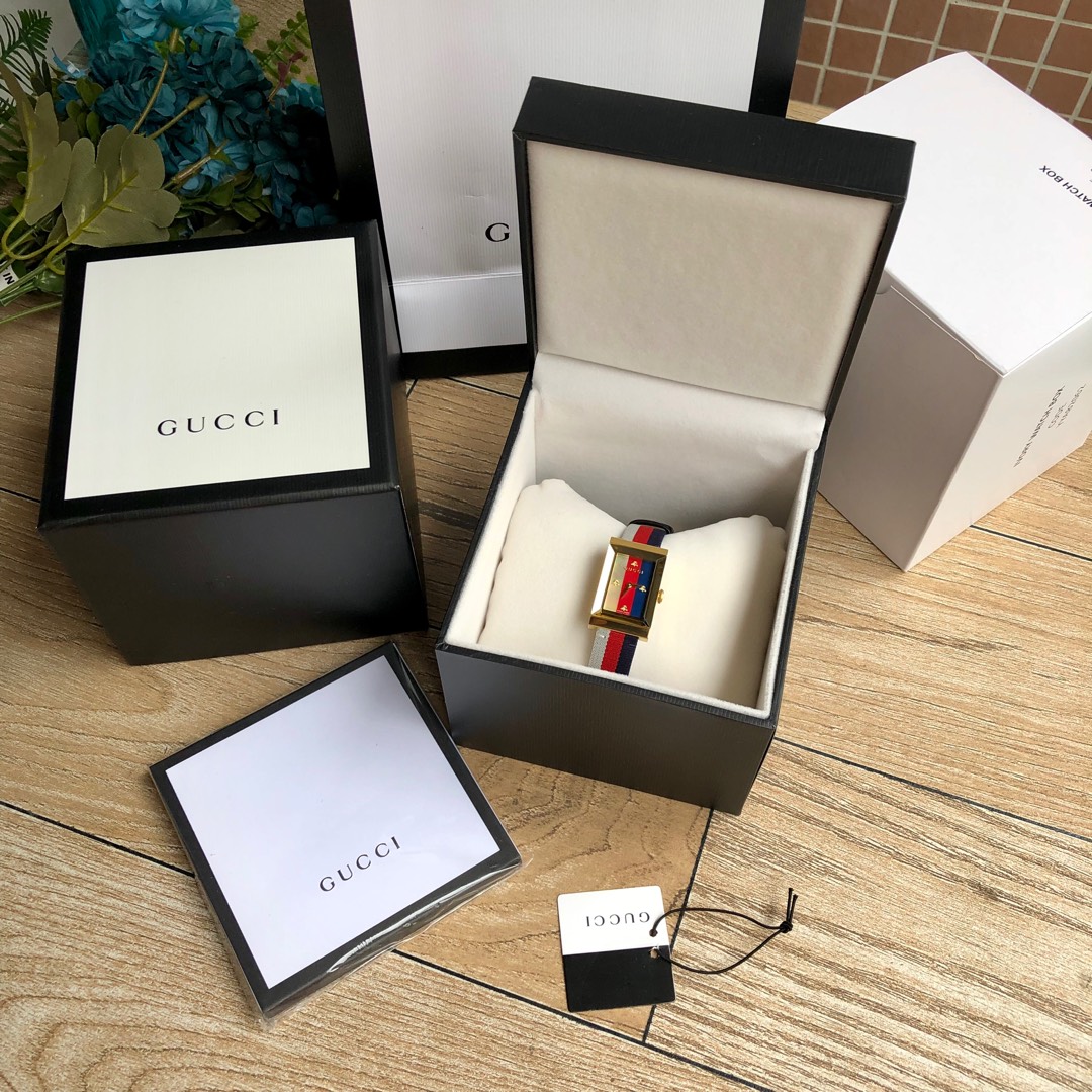 GC62 古驰巴塞尔主角,Original Gucci原厂配件,原装瑞士石英女表,精致贝母面饰以蜜蜂