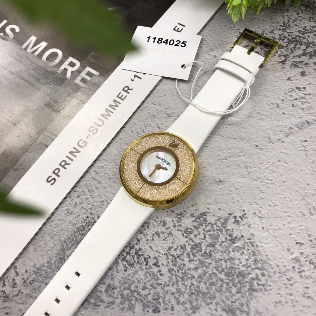 SWA1184025 正品手表渠道货,全套专柜包装,带盖章保卡,防伪卡,支持专柜验货,实物拍摄;施华洛世奇品牌特