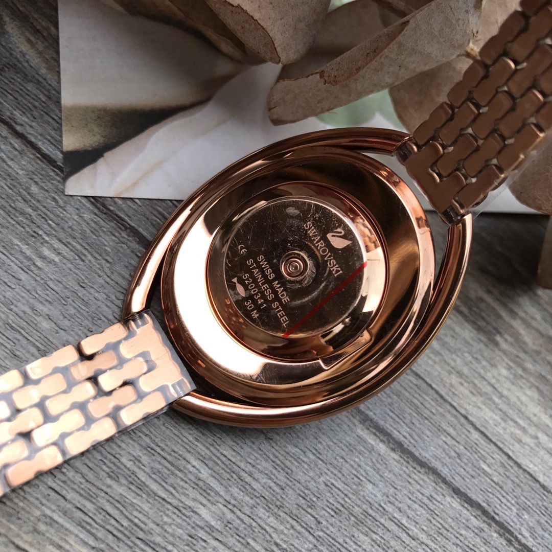 SWA5200341 正品手表渠道货,全套专柜包装,带盖章保卡,防伪卡,支持专柜验货,实物拍摄;施华洛世奇(Cr