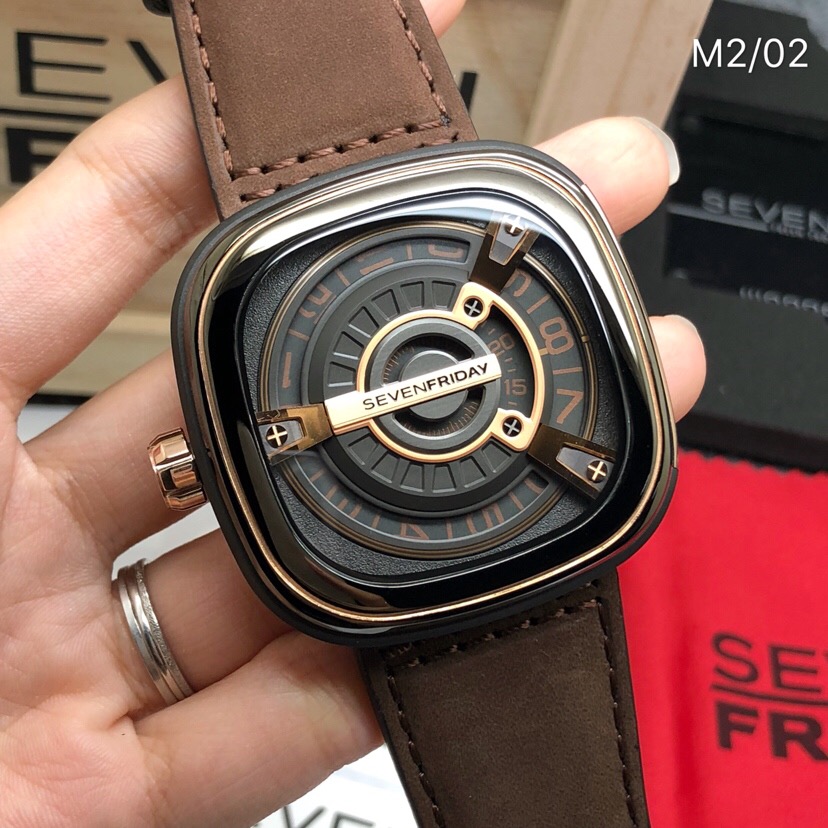 M202 极高版本七个星期五Seven Friday，原装西铁城miyota82s7机械机芯；型号：