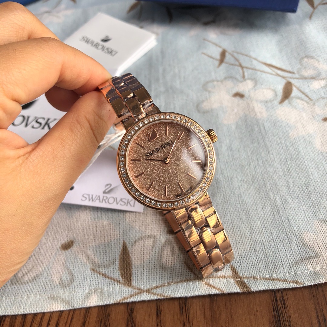 SWA5182231 正品手表渠道货,全套专柜包装,带盖章保卡,防伪卡,支持专柜验货,实物拍摄;施华洛世奇小天鹅