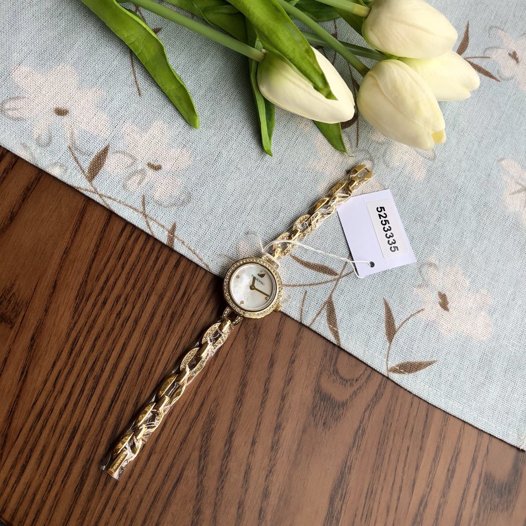 SWA5253335 正品手表渠道货,全套专柜包装,带盖章保卡,防伪卡,支持专柜验货,实物拍摄;施华洛世奇/Sw