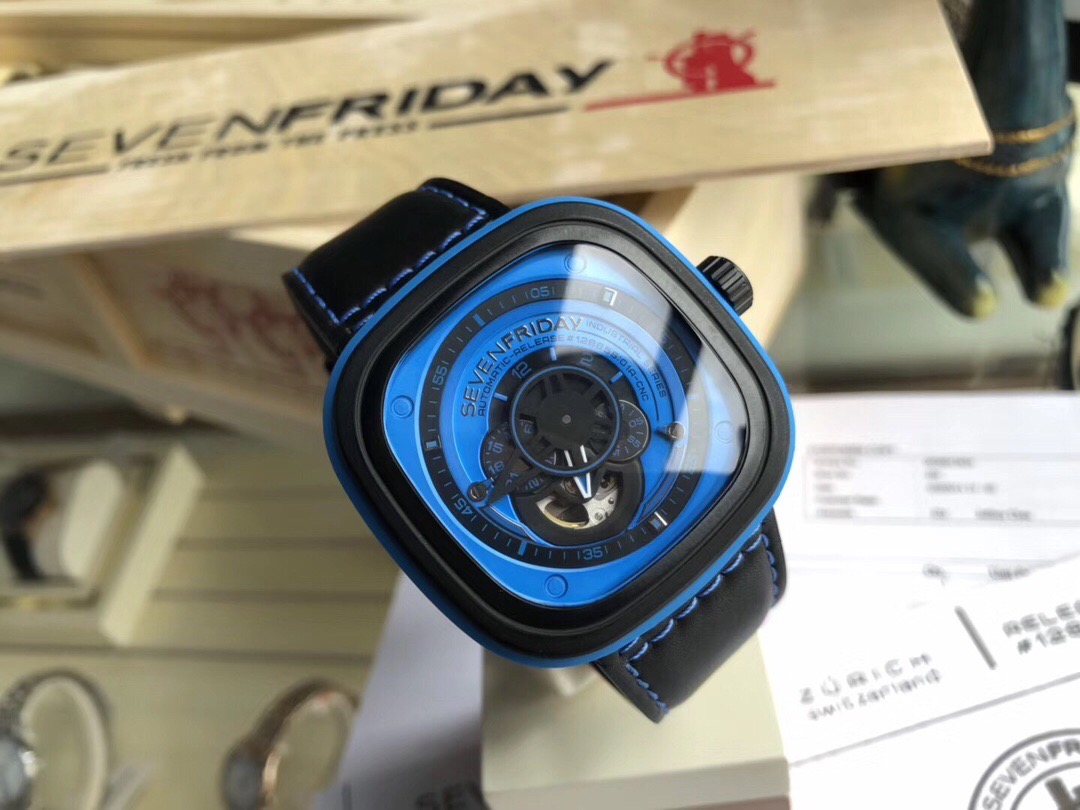 P105 七个星期五最新P系列自动机械男表，型号SF-P1，原装miyota自动机械机芯；尺寸：44