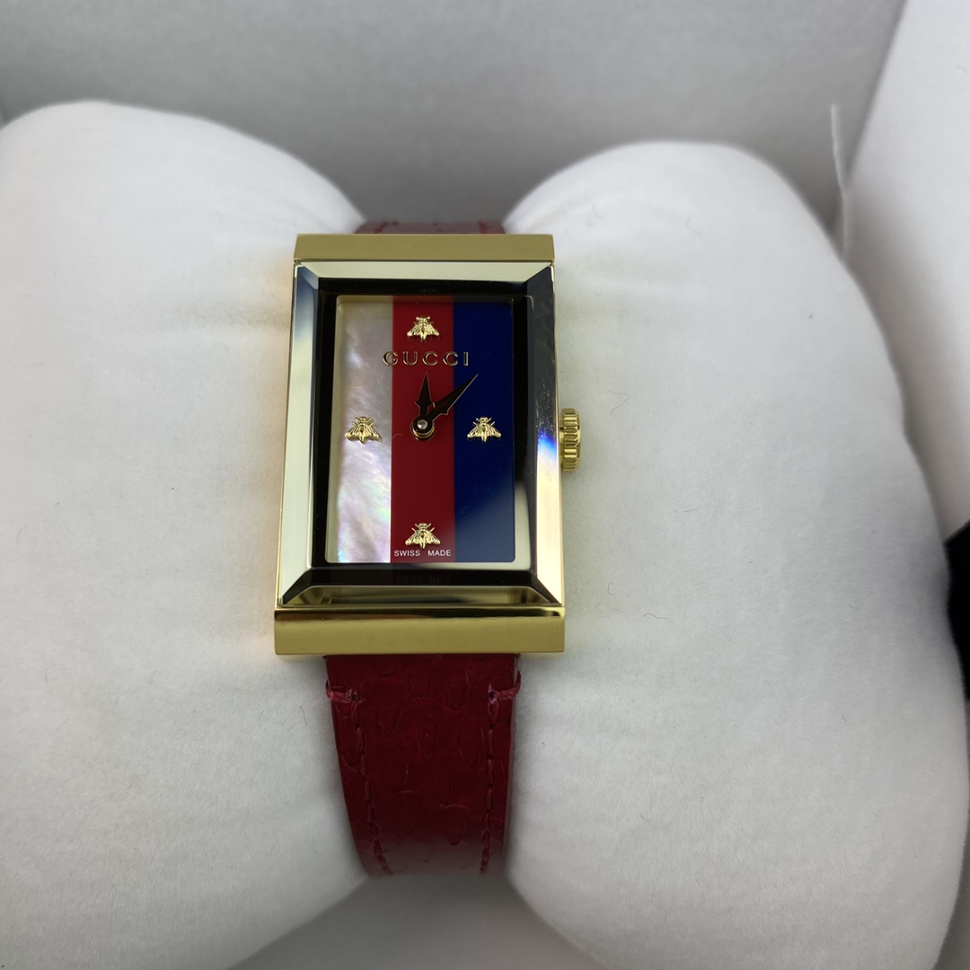 GC60 GUCCI古驰正品手表欧美潮牌石英时尚复古条纹潮流女表 !古驰方型的款式不算多,这是其中最