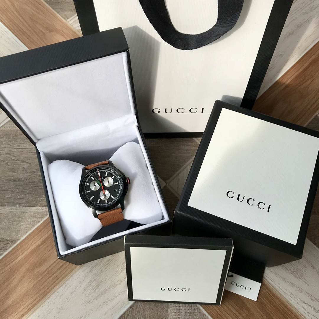 GC48 original Gucci,古驰,小蜜蜂精钢男表,大部件原装厂出。原装瑞士机芯,多功能计