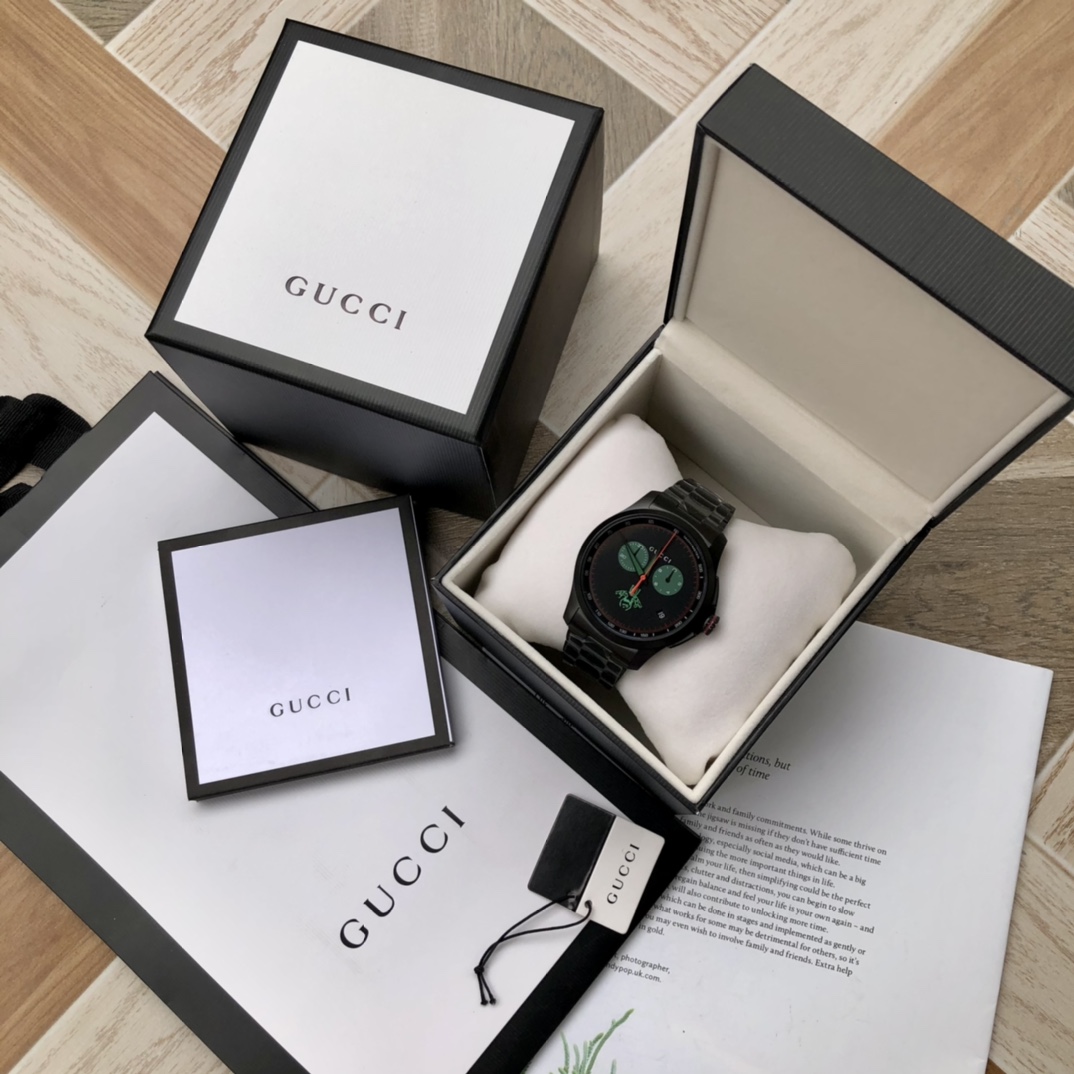GC50 original Gucci,古驰,小蜜蜂精钢男表,大部件原装厂出。原装瑞士机芯,多功能计