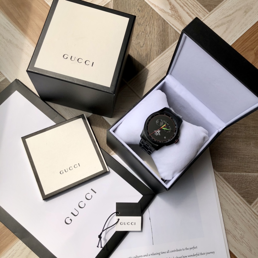 GC49 original Gucci,古驰,小蜜蜂精钢男表,大部件原装厂出。原装瑞士机芯,多功能计