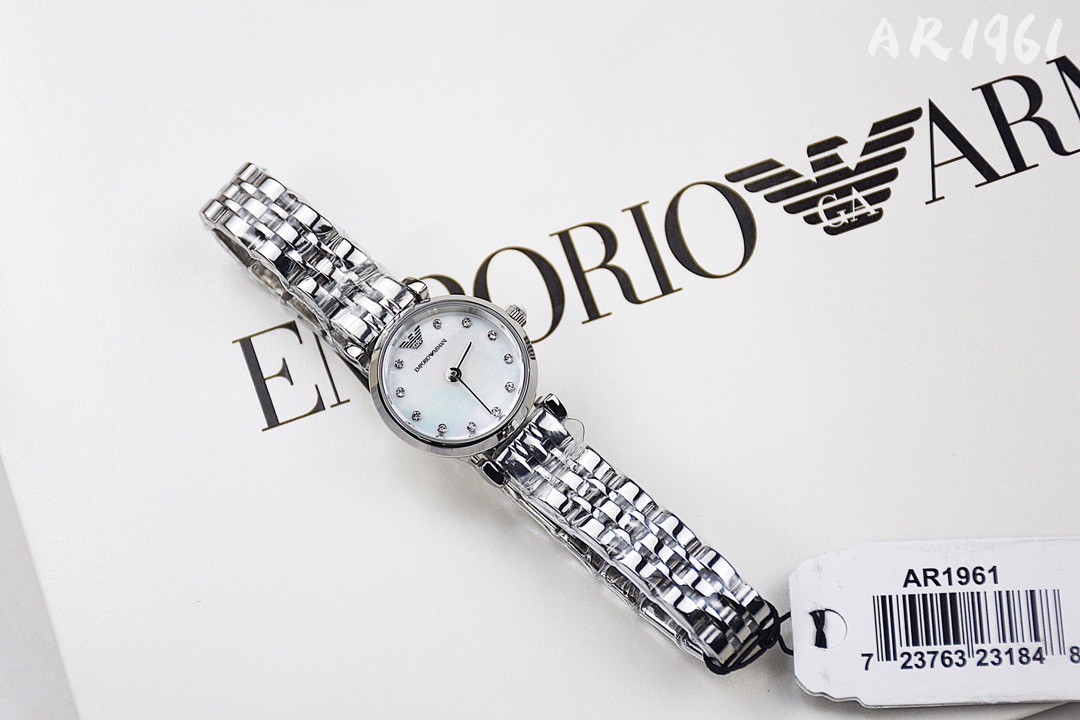 AR1961 ARMANI阿玛尼正品手表渠道货,全套专柜包装,带盖章保卡,防伪卡,支持专柜验货,实物拍摄