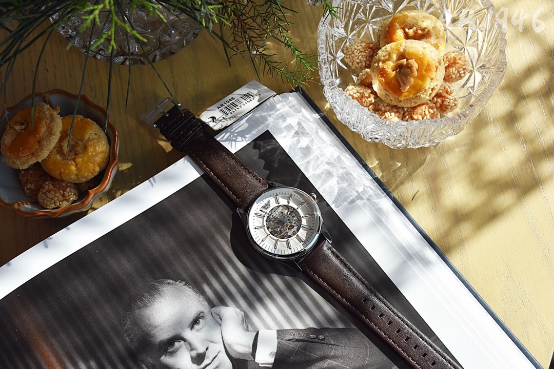 AR1946 ARMANI阿玛尼正品手表渠道货，全套专柜包装，带盖章保卡，防伪卡，支持专柜验货，实物拍摄