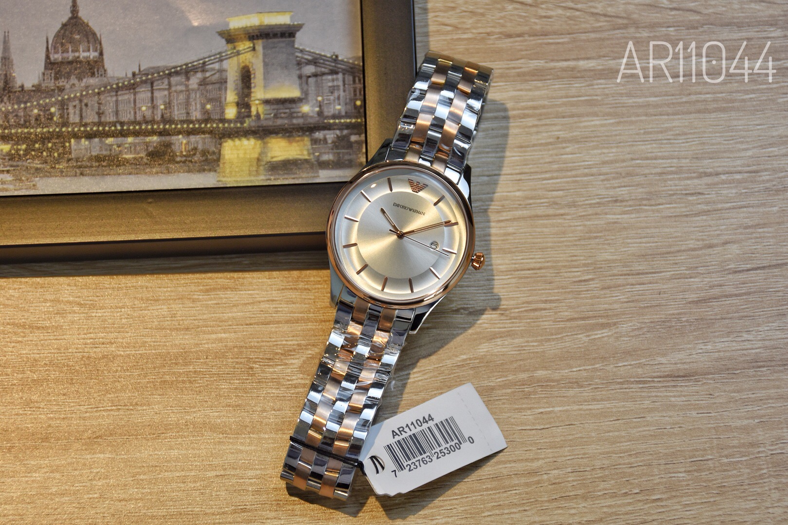 AR11044 ARMANI阿玛尼正品代工厂渠道流出,原单货!款式底盖型号一一对应,参数全部对应正品;支持