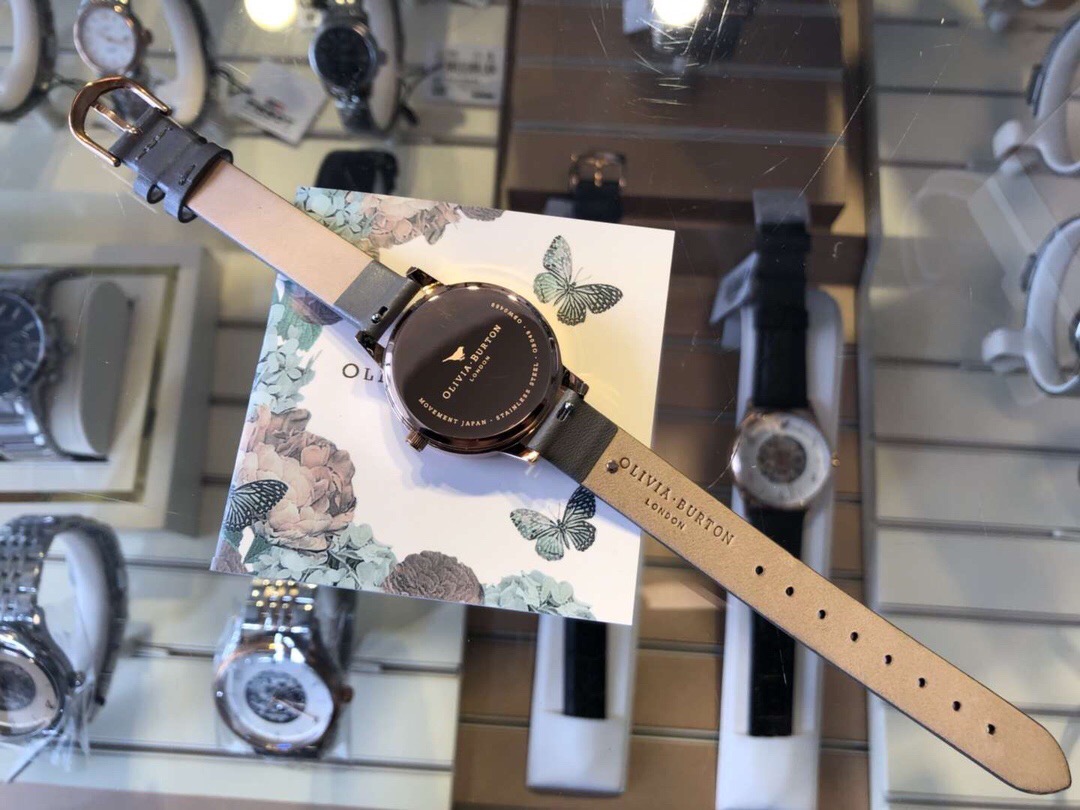 AR1923 ARMANI阿玛尼正品代工厂渠道流出,原单货!款式底盖型号一一对应,参数全部对应正品;支持