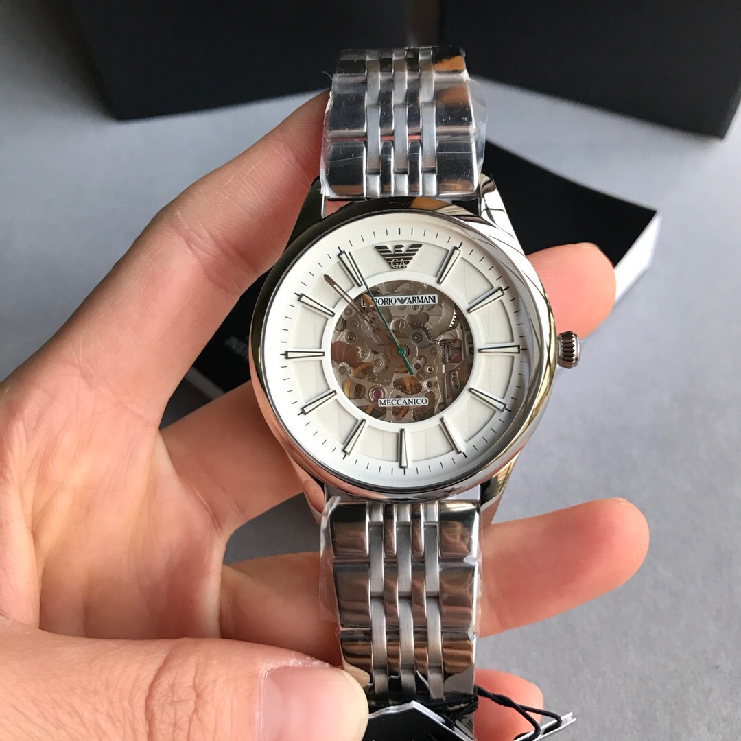 AR1945 ARMANI阿玛尼正品手表渠道货,全套专柜包装,带盖章保卡,防伪卡,支持专柜验货,实物拍摄