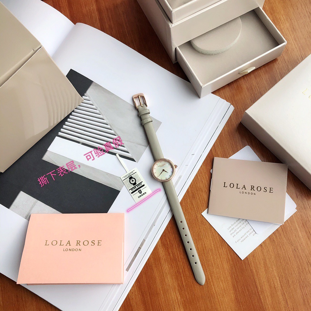 LR011 来自英国小众品牌——Lola Rose，比起街上随处可见的DW，Lola Rose可以说是