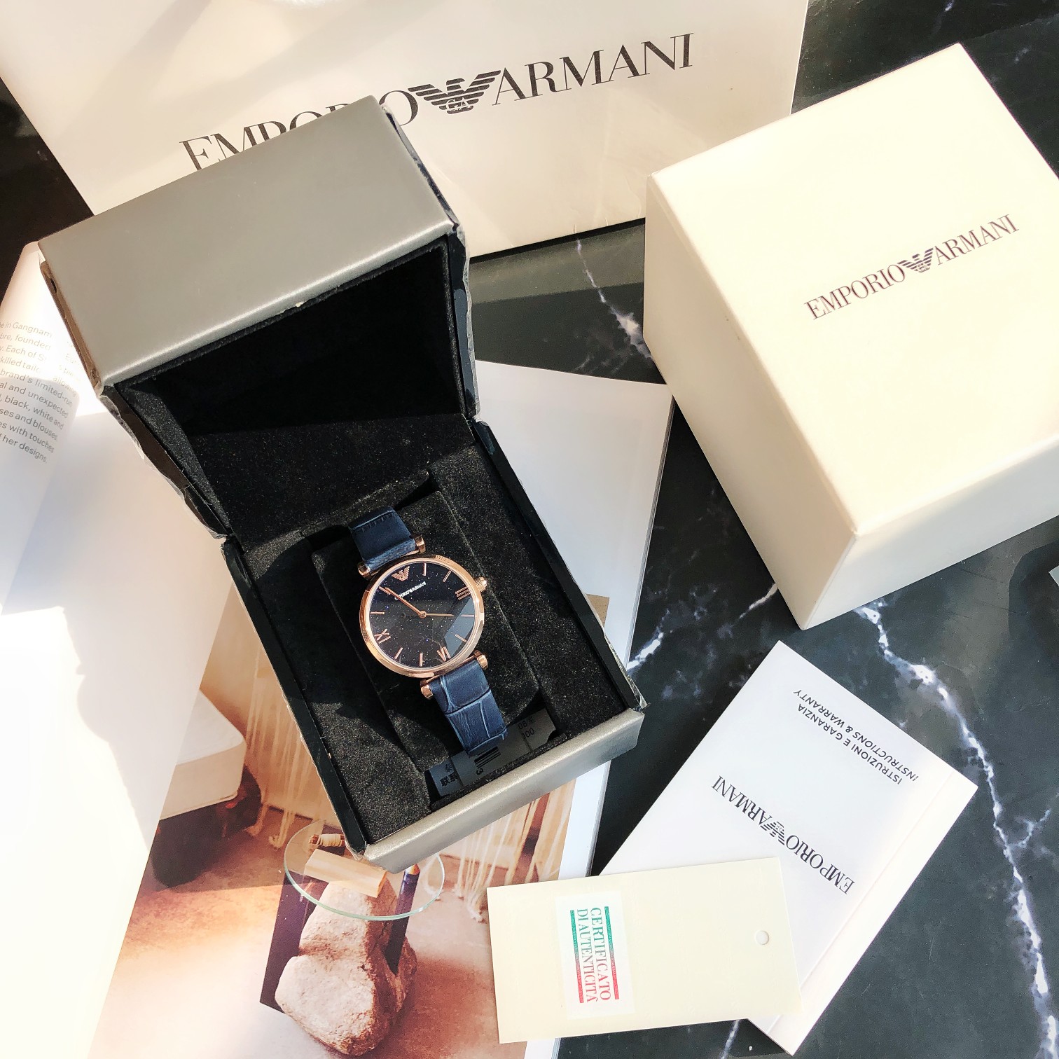 AR11424 (Emporio Armani)阿玛尼手表女士 欧美表满天星时尚皮带石英腕表，星空蓝满天星