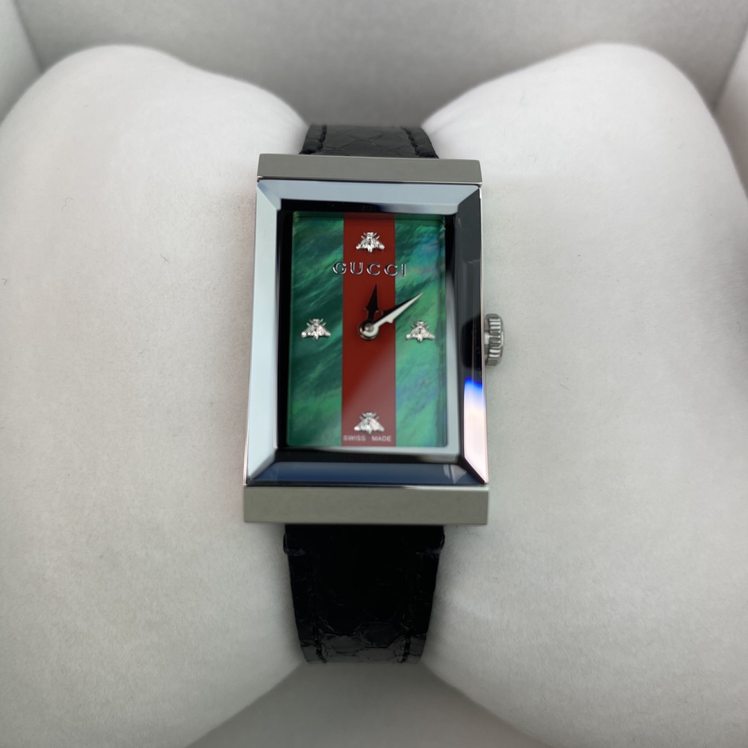 GC59 GUCCI古驰正品手表欧美潮牌石英时尚复古条纹潮流女表 !古驰方型的款式不算多,这是其中最