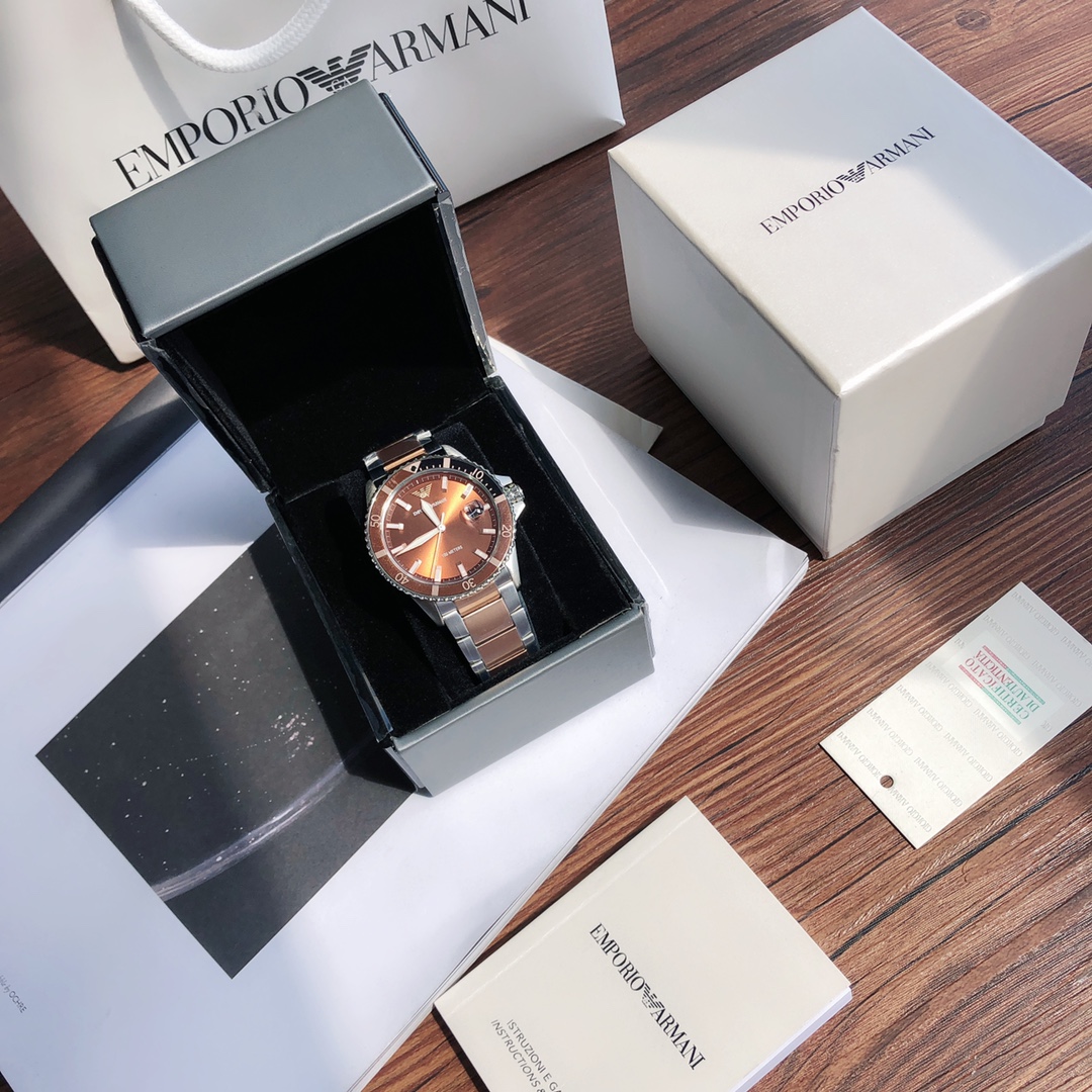 AR11340 (Emporio Armani)阿玛尼2021新款商务休闲欧美简约大气石英钢带男士腕表 A