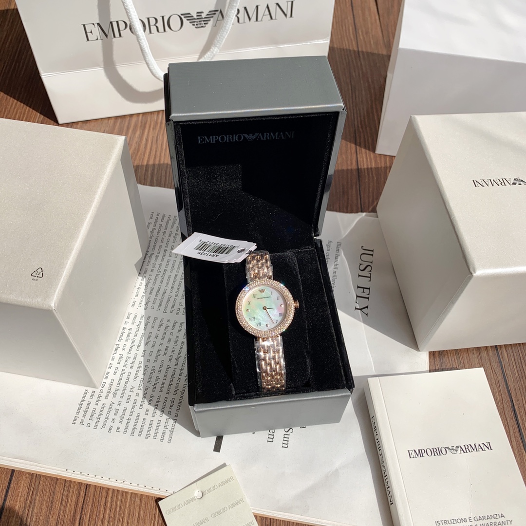 AR11355 新款阿玛尼时尚休闲女士腕表，佟丽娅同款，腕美展现，熠熠生辉，多彩优雅姿态，璀璨表盘复古罗马