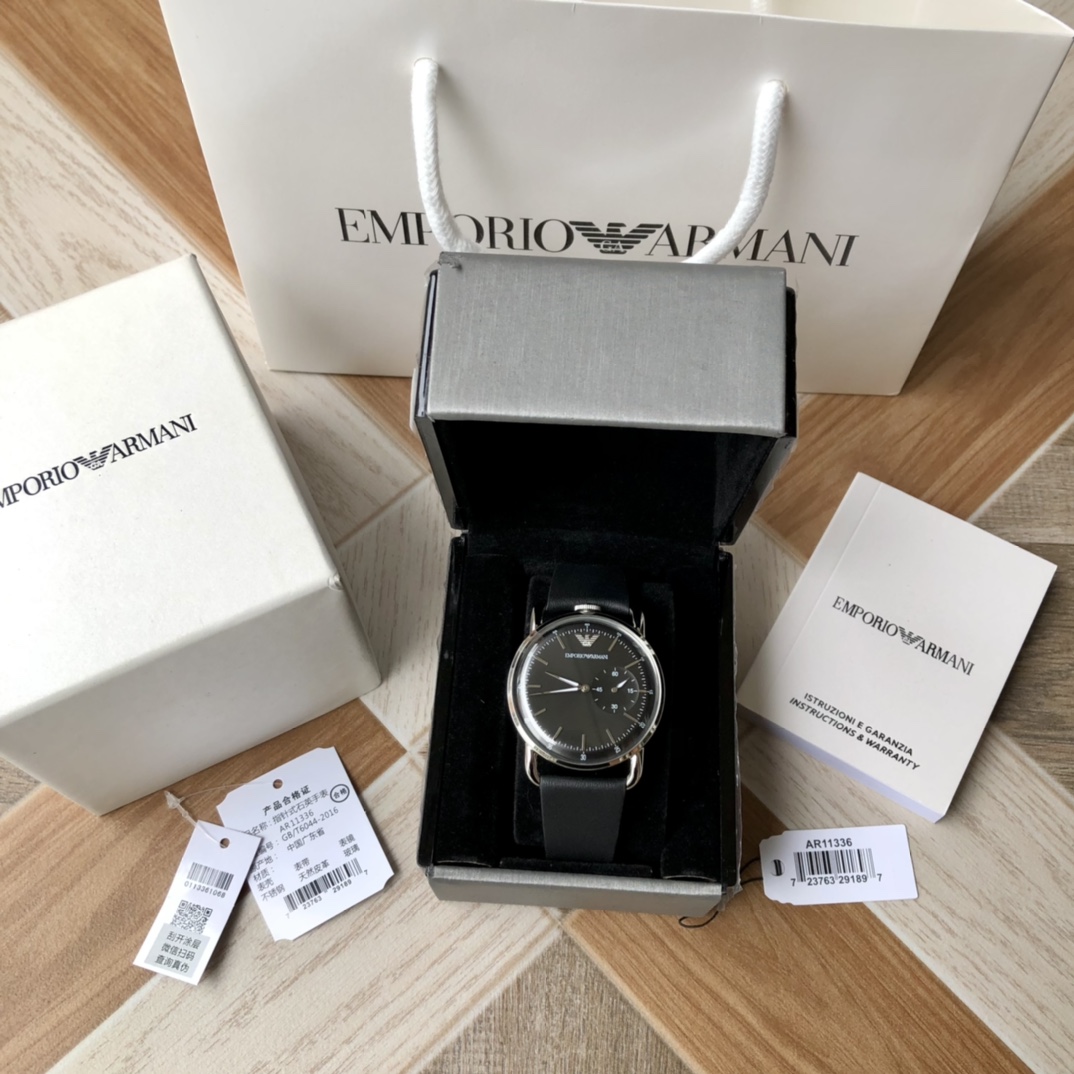 AR11336 阿玛尼ARMANI 石英男士腕表！AR11336，深色简约表盘，低调而内敛，三点位多功能计