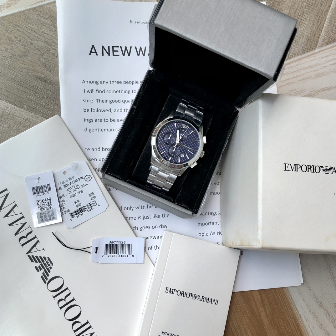 AR11528 阿玛尼(Emporio Armani)手表男款 ,潮流飞行员系列男表三眼表盘石英表蓝色表盘