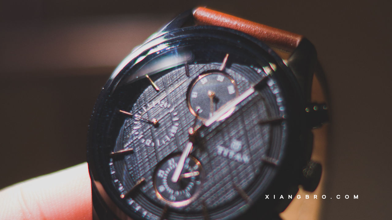 手表的表盘表带表壳掉色褪色变色是怎么回事?